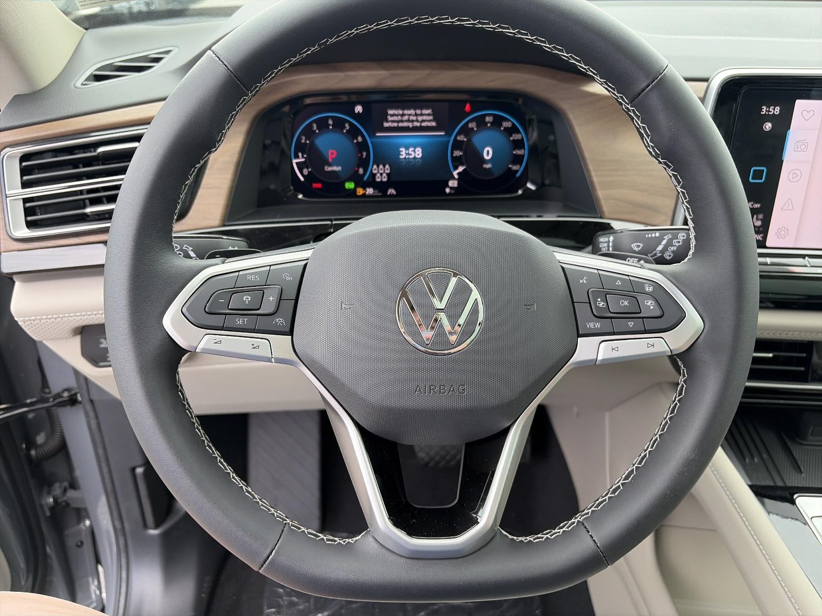 2026 Volkswagen Atlas 2.0T SE w/Technology 4MOTION