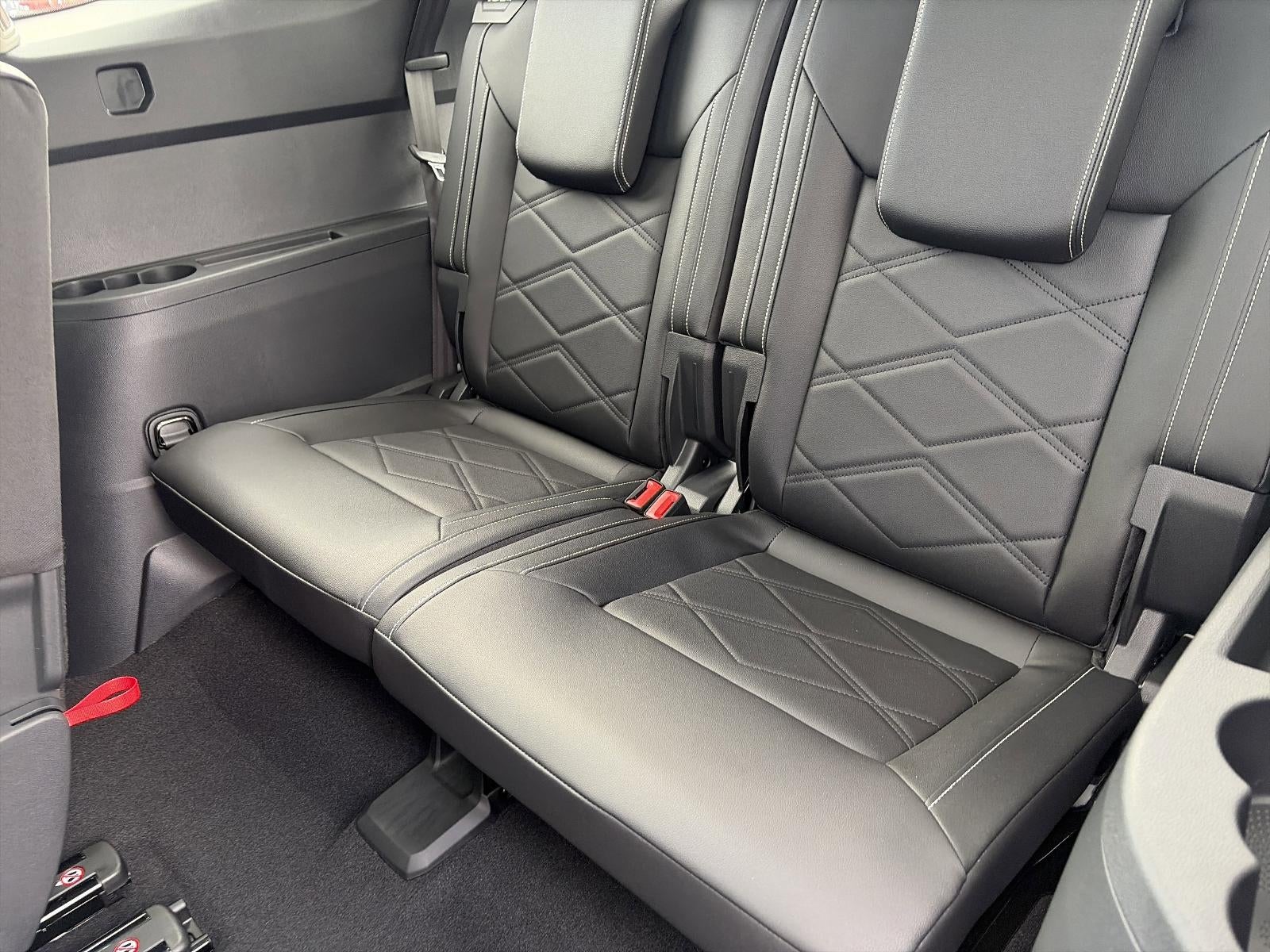 2026 Volkswagen Atlas 2.0T SE w/Technology 4MOTION