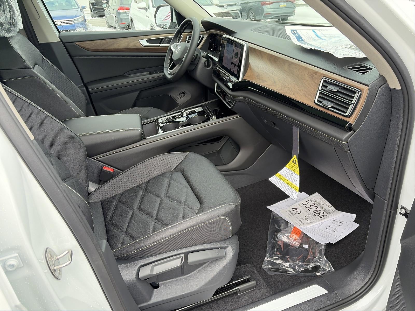 2026 Volkswagen Atlas 2.0T SE w/Technology 4MOTION