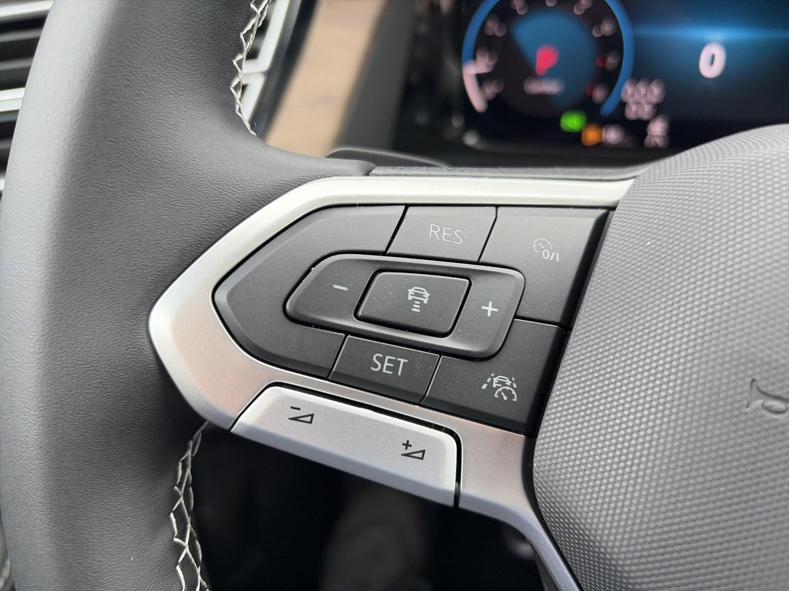 2026 Volkswagen Atlas 2.0T SE w/Technology 4MOTION