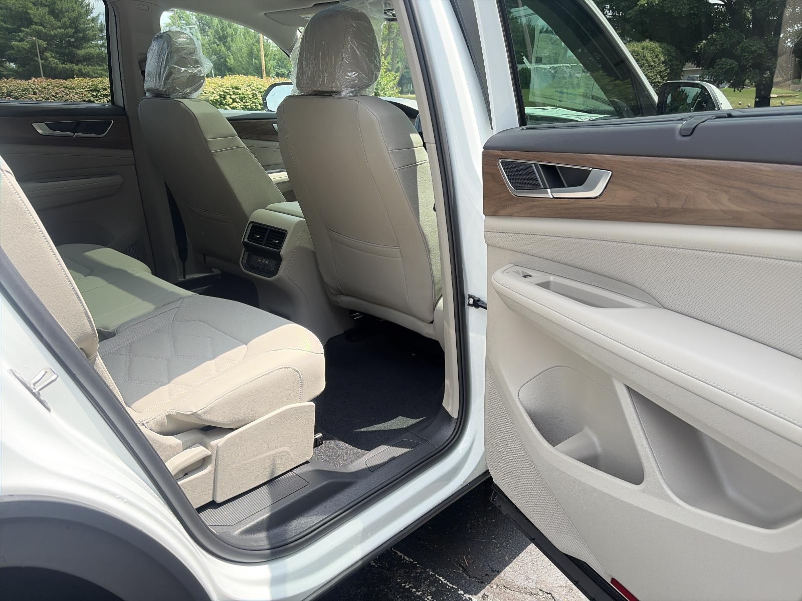 2026 Volkswagen Atlas 2.0T SE w/Technology 4MOTION