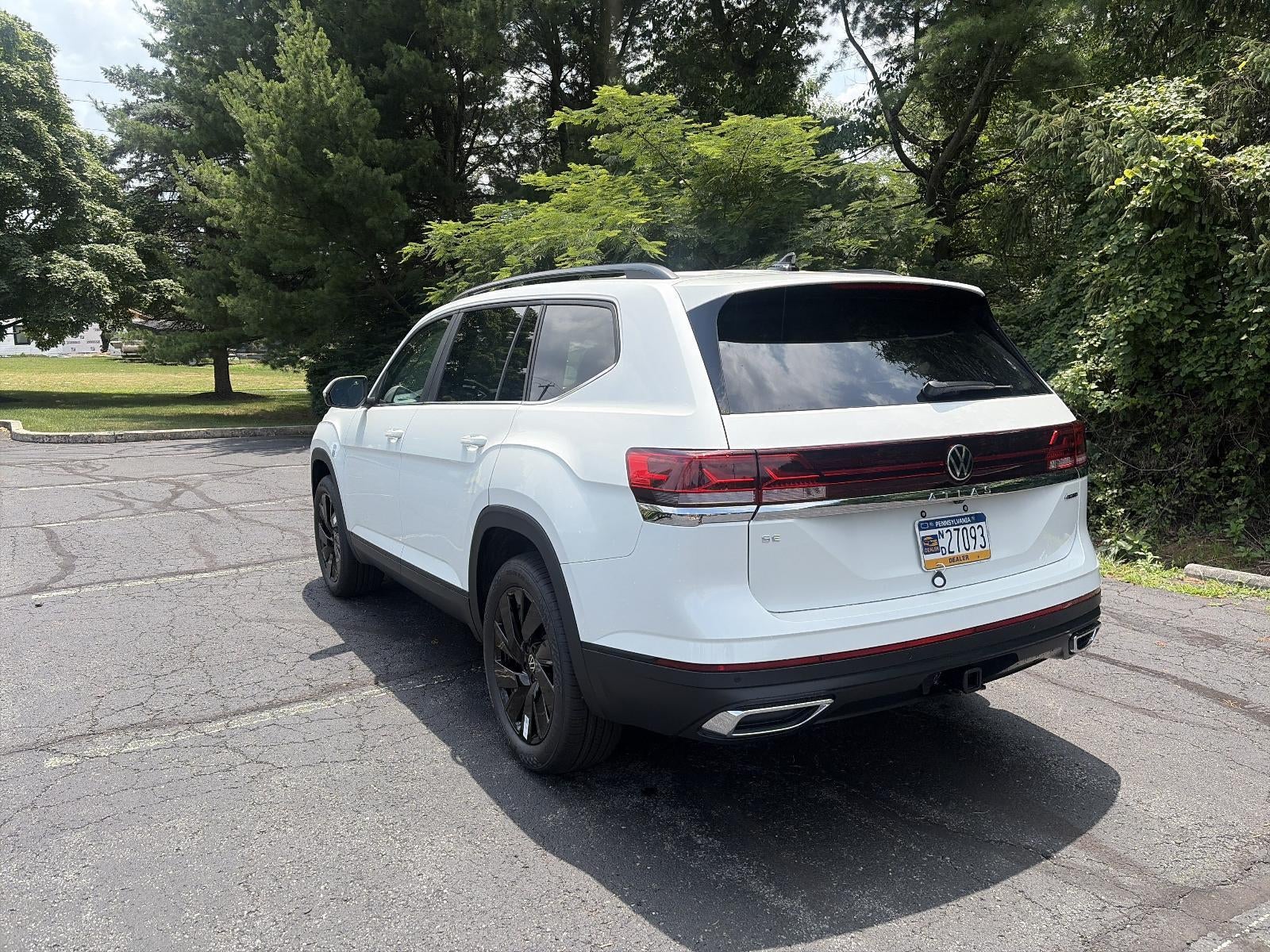 2026 Volkswagen Atlas 2.0T SE w/Technology 4MOTION