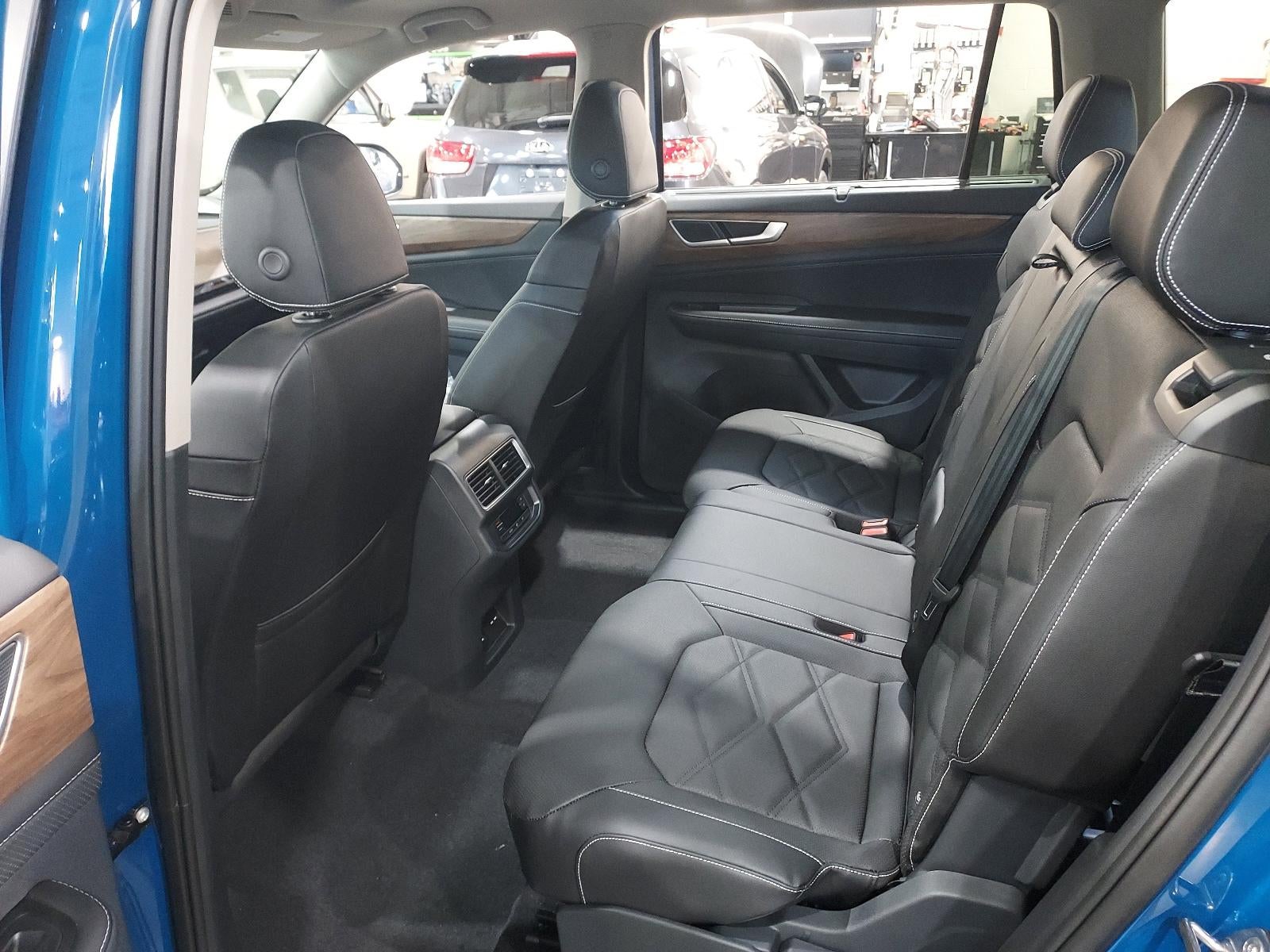 2026 Volkswagen Atlas 2.0T SE w/Technology 4MOTION