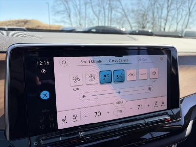 2026 Volkswagen Atlas 2.0T SE w/Technology 4MOTION