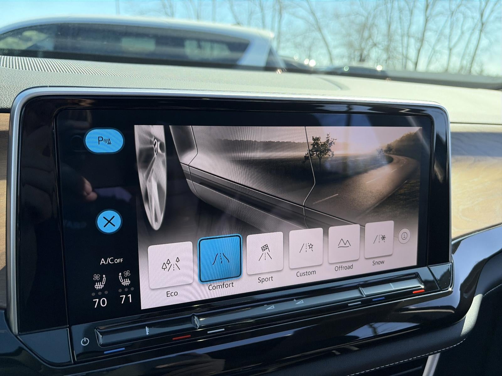 2026 Volkswagen Atlas 2.0T SE w/Technology 4MOTION