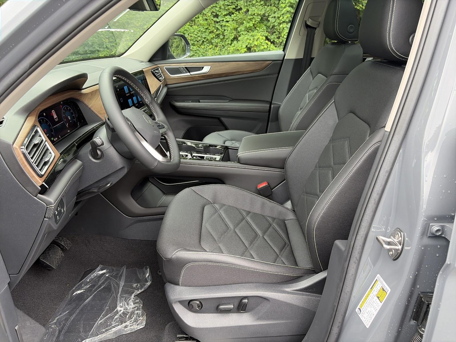 2026 Volkswagen Atlas 2.0T SE w/Technology 4MOTION
