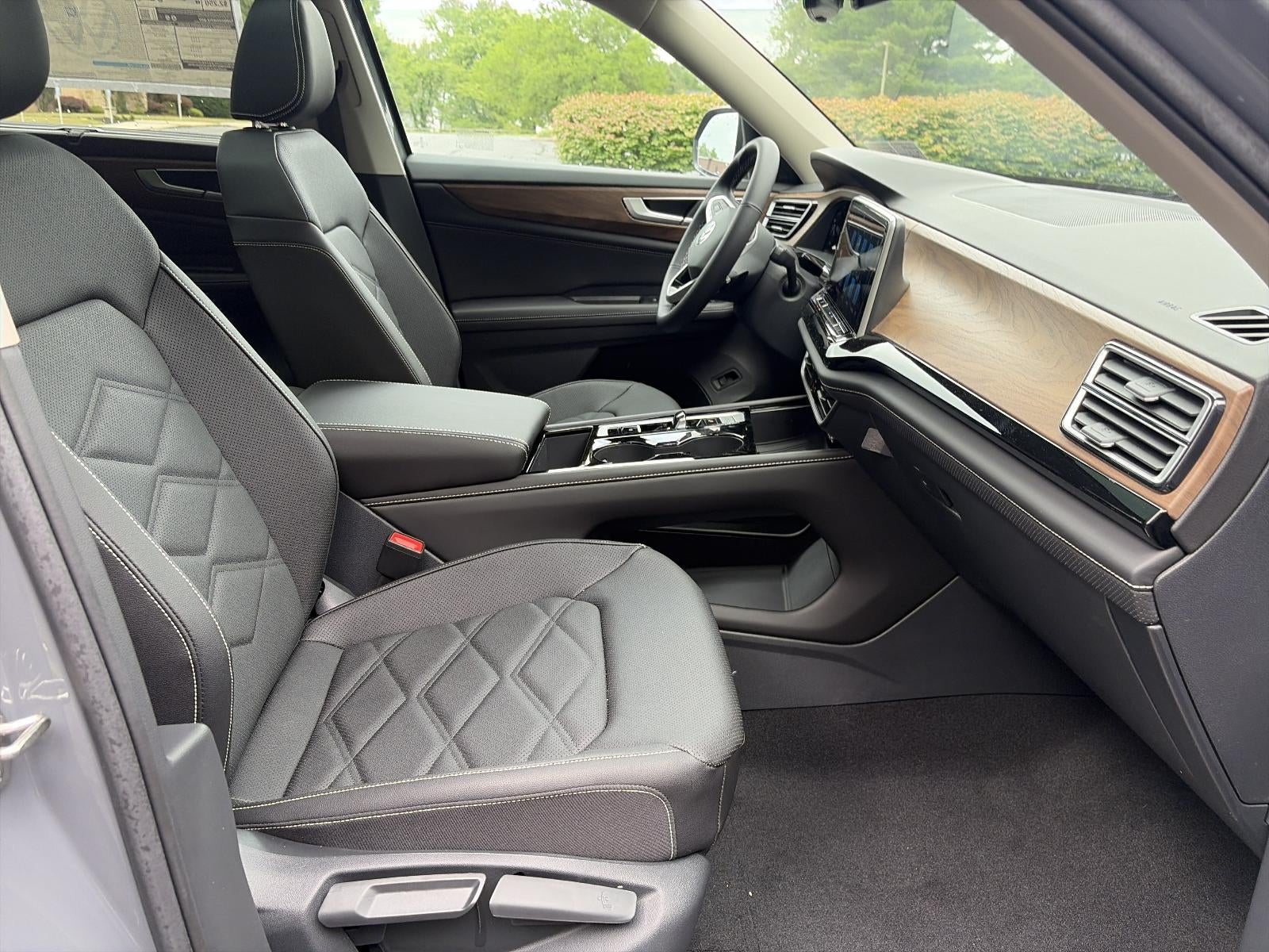 2026 Volkswagen Atlas 2.0T SE w/Technology 4MOTION