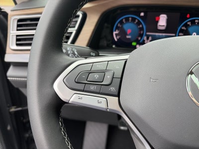 2026 Volkswagen Atlas 2.0T SE w/Technology 4MOTION