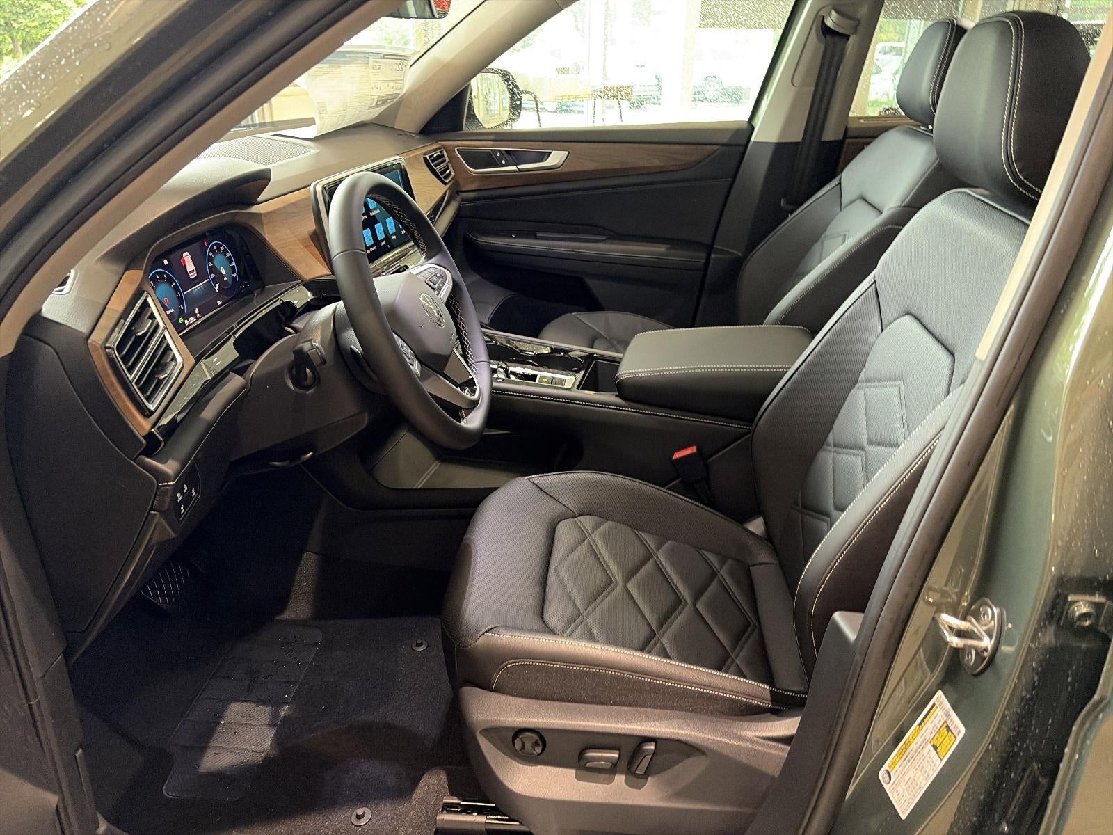 2026 Volkswagen Atlas 2.0T SE w/Technology 4MOTION