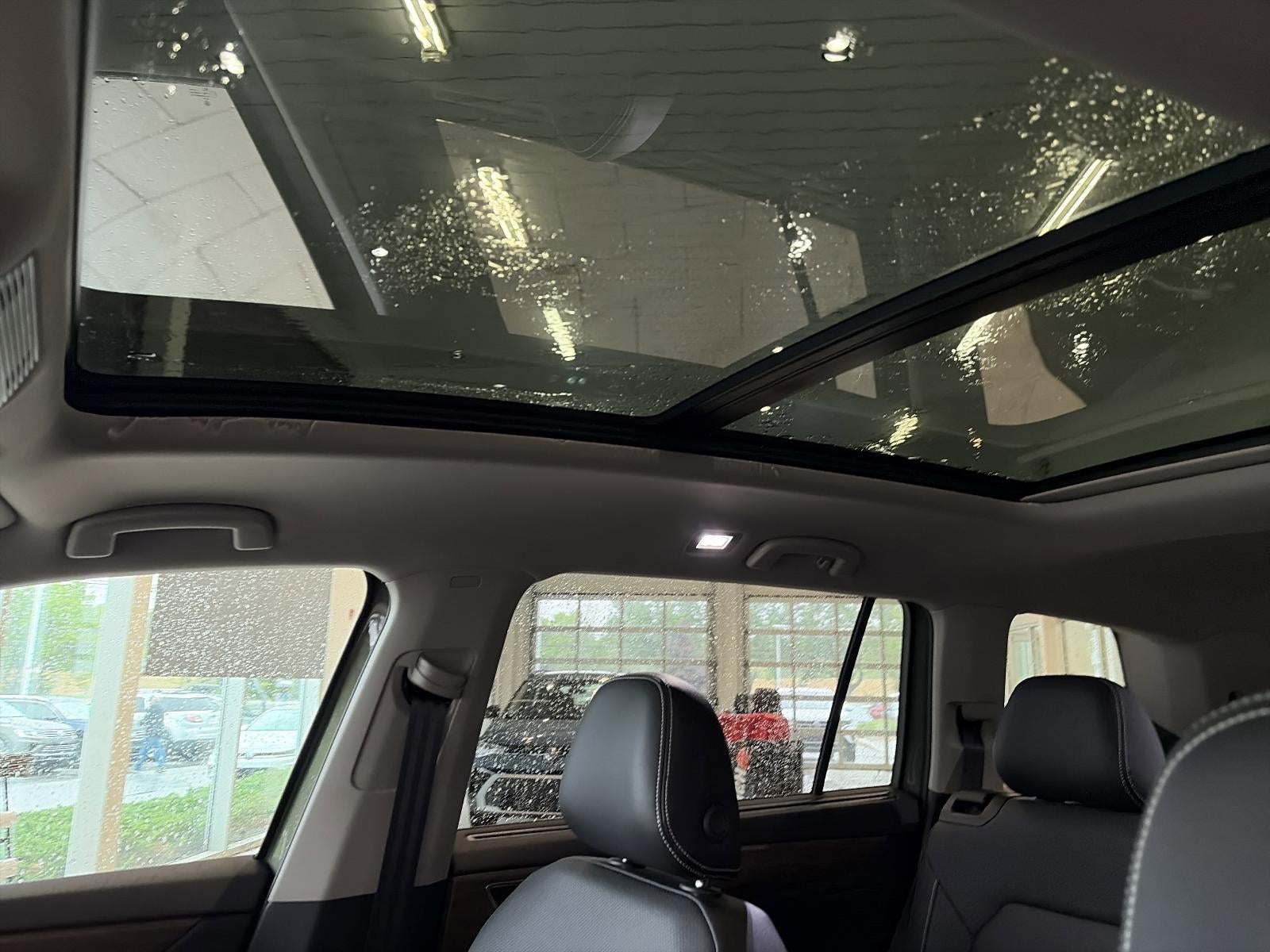 2026 Volkswagen Atlas 2.0T SE w/Technology 4MOTION