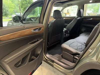 2026 Volkswagen Atlas 2.0T SE w/Technology 4MOTION