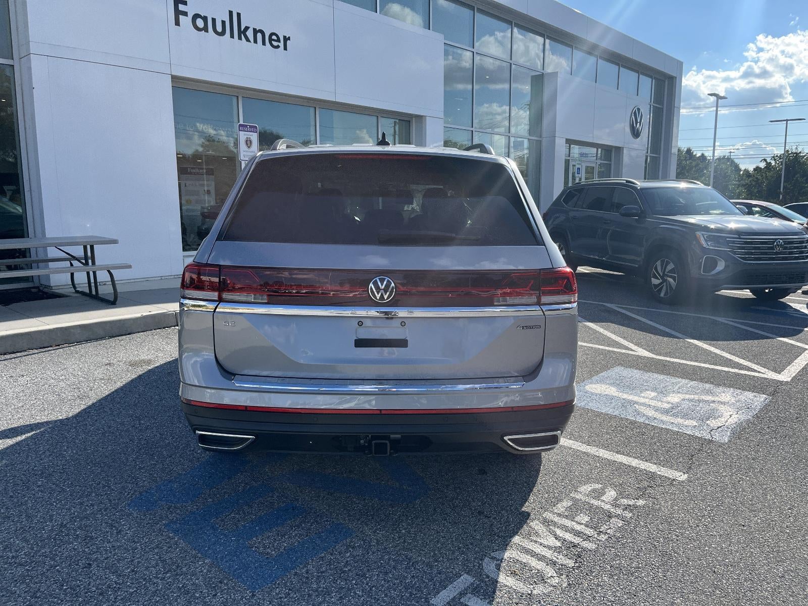 2026 Volkswagen Atlas 2.0T SE w/Technology 4MOTION
