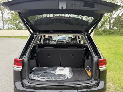 2026 Volkswagen Atlas 2.0T SE w/Technology 4MOTION