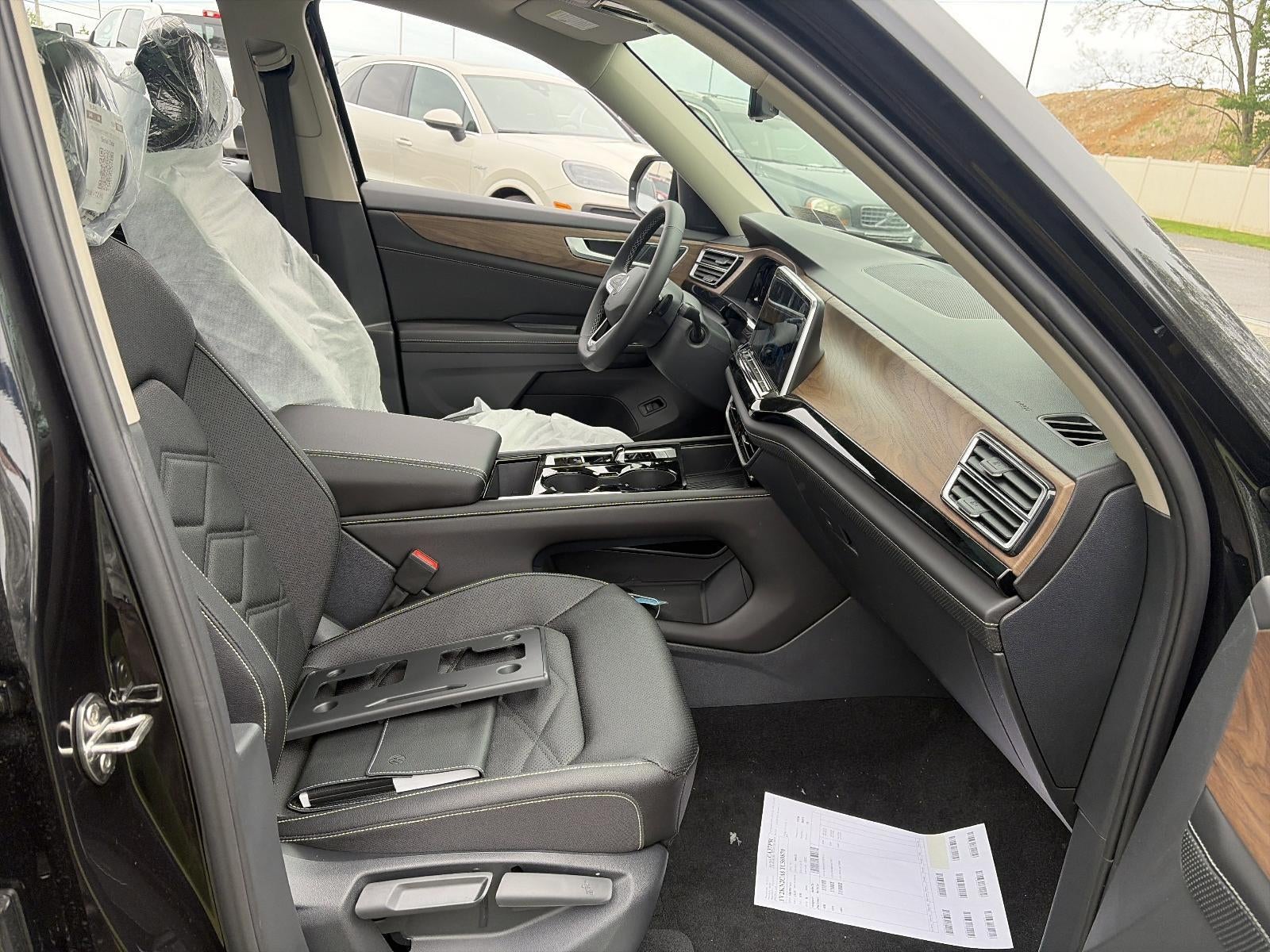 2026 Volkswagen Atlas 2.0T SE w/Technology 4MOTION
