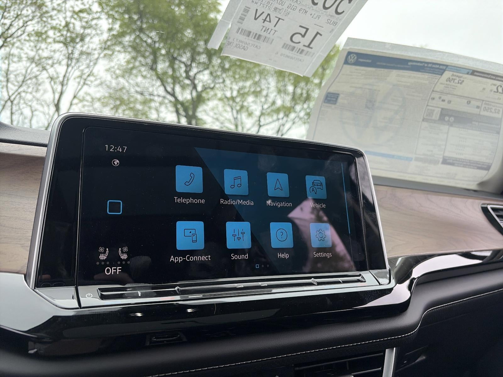 2026 Volkswagen Atlas 2.0T SE w/Technology 4MOTION
