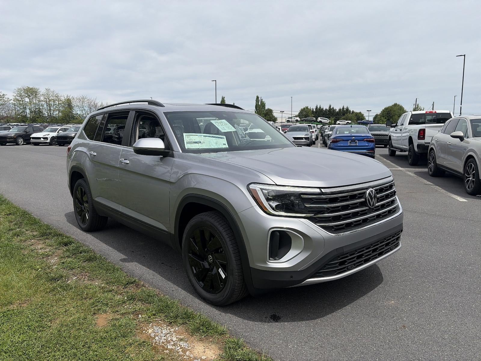 2026 Volkswagen Atlas 2.0T SE w/Technology 4MOTION
