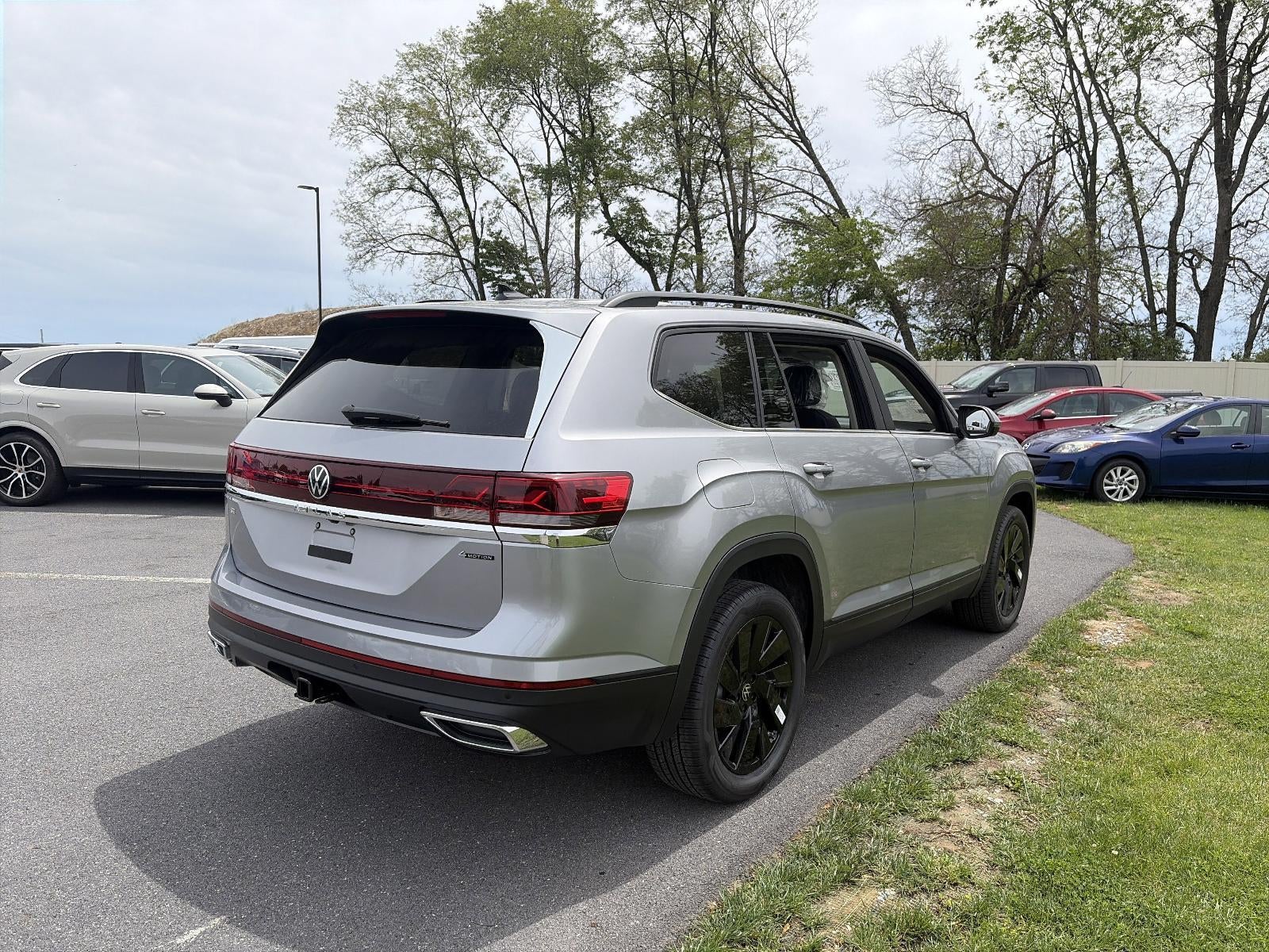 2026 Volkswagen Atlas 2.0T SE w/Technology 4MOTION