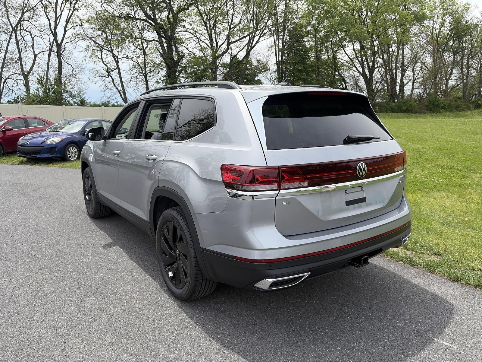 2026 Volkswagen Atlas 2.0T SE w/Technology 4MOTION