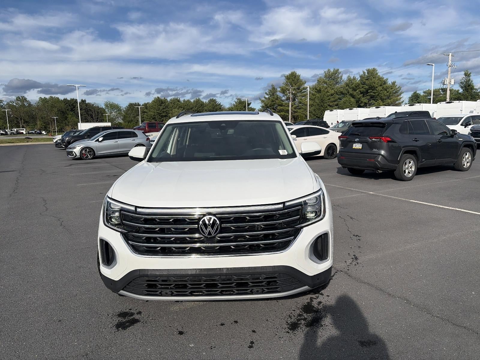 2026 Volkswagen Atlas 2.0T SE w/Technology 4MOTION