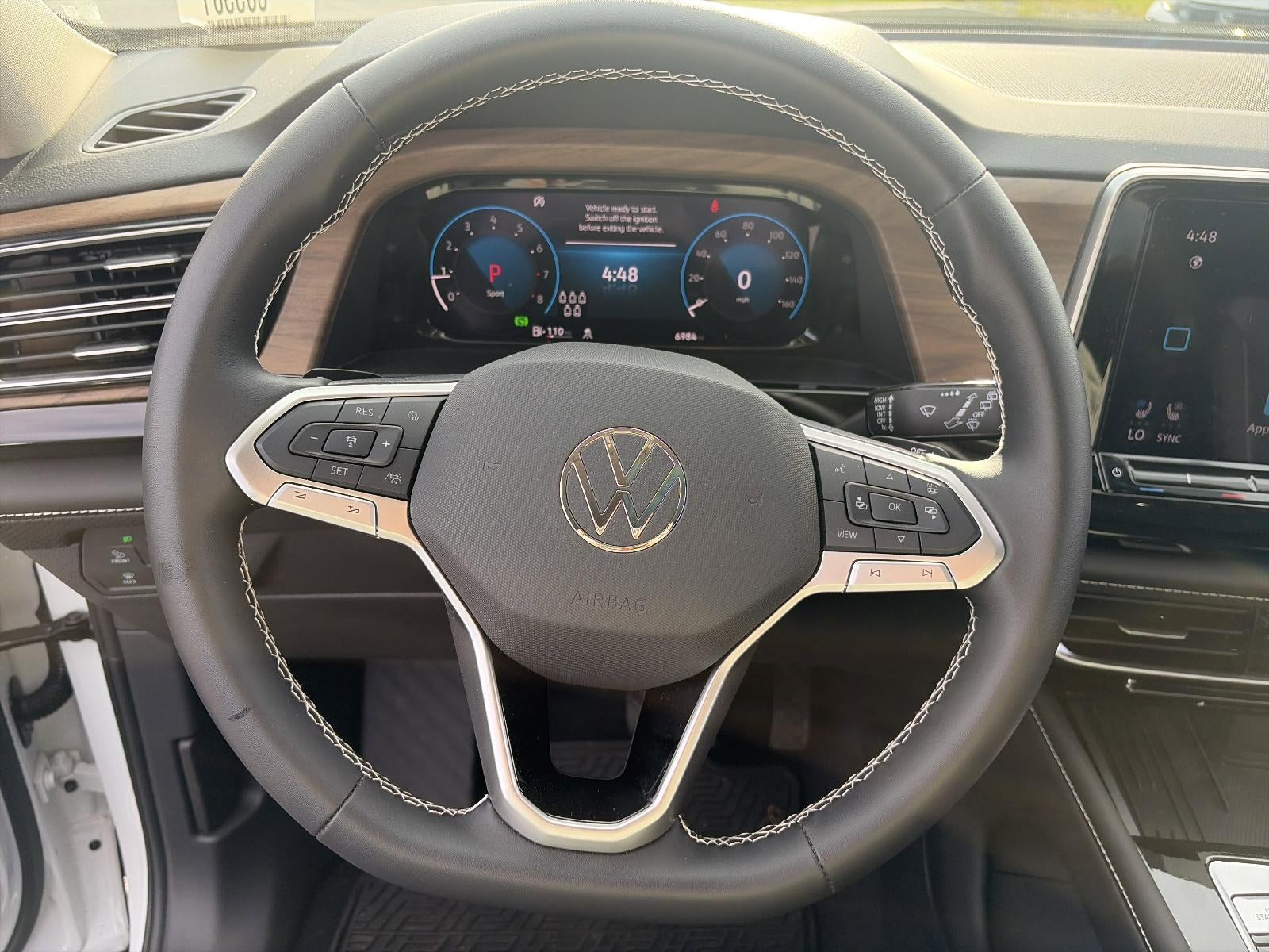 2026 Volkswagen Atlas 2.0T SE w/Technology 4MOTION