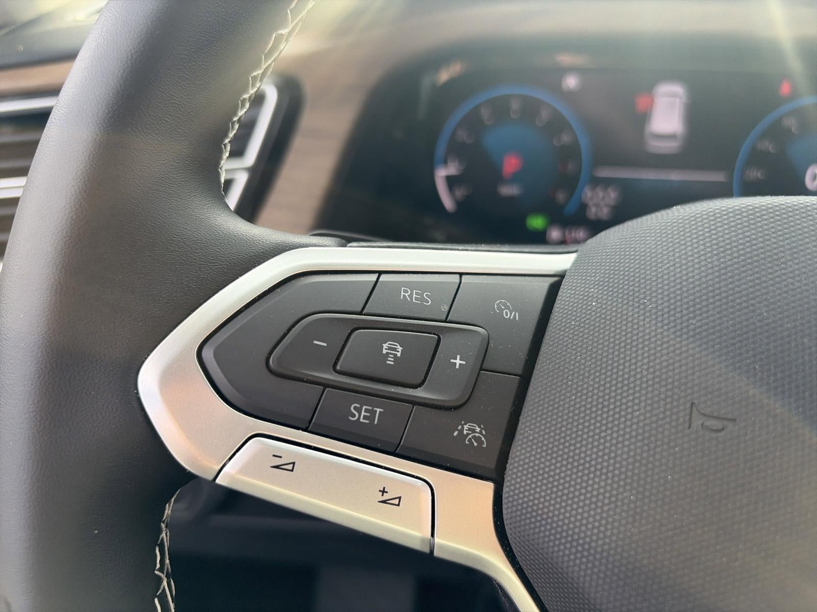 2026 Volkswagen Atlas 2.0T SE w/Technology 4MOTION