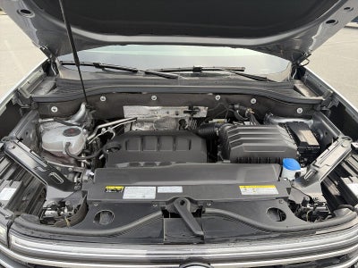 2024 Volkswagen Atlas 2.0T SE w/Technology 4MOTION