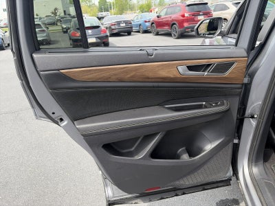 2024 Volkswagen Atlas 2.0T SE w/Technology 4MOTION