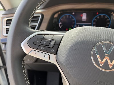2024 Volkswagen Atlas 2.0T SE w/Technology 4MOTION
