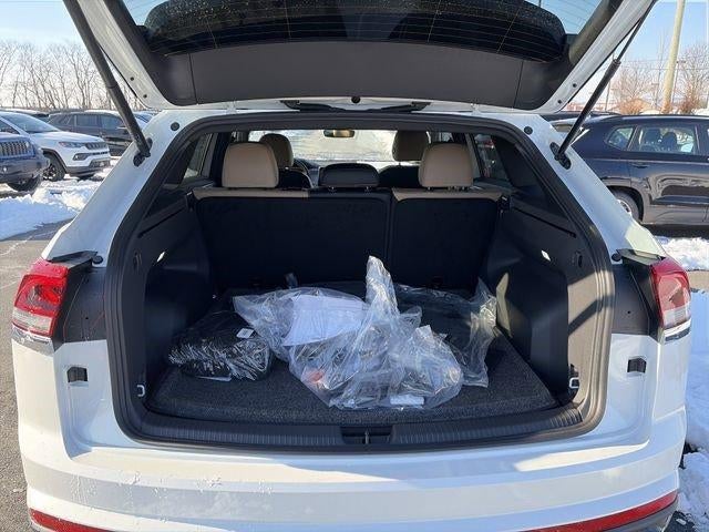 2026 Volkswagen Atlas Cross Sport 2.0T SE 4MOTION