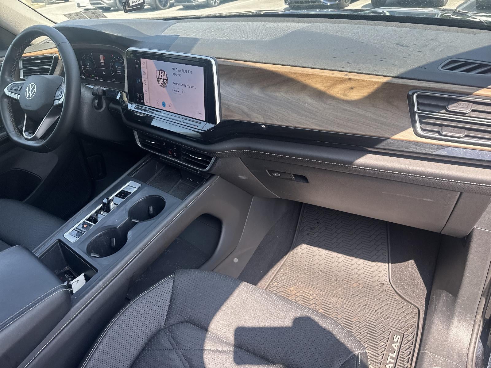 2024 Volkswagen Atlas 2.0T SE 4MOTION