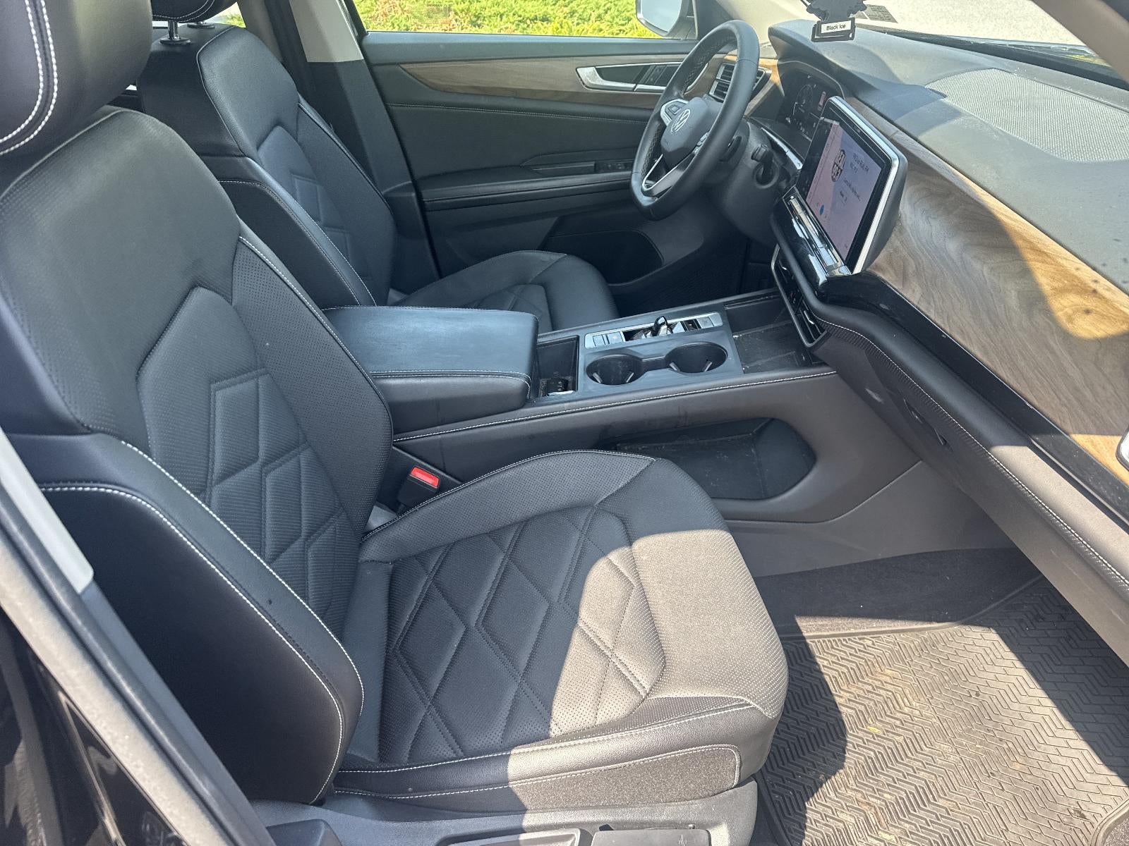 2024 Volkswagen Atlas 2.0T SE 4MOTION