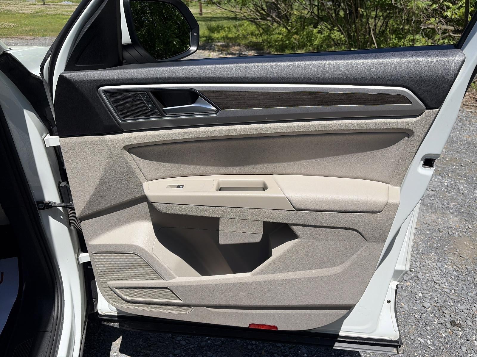 2018 Volkswagen Atlas 3.6L V6 SE w/Technology 4MOTION