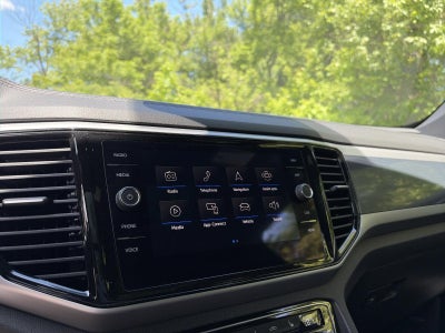 2023 Volkswagen Atlas Cross Sport 3.6L V6 SEL R-Line Black 4MOTION
