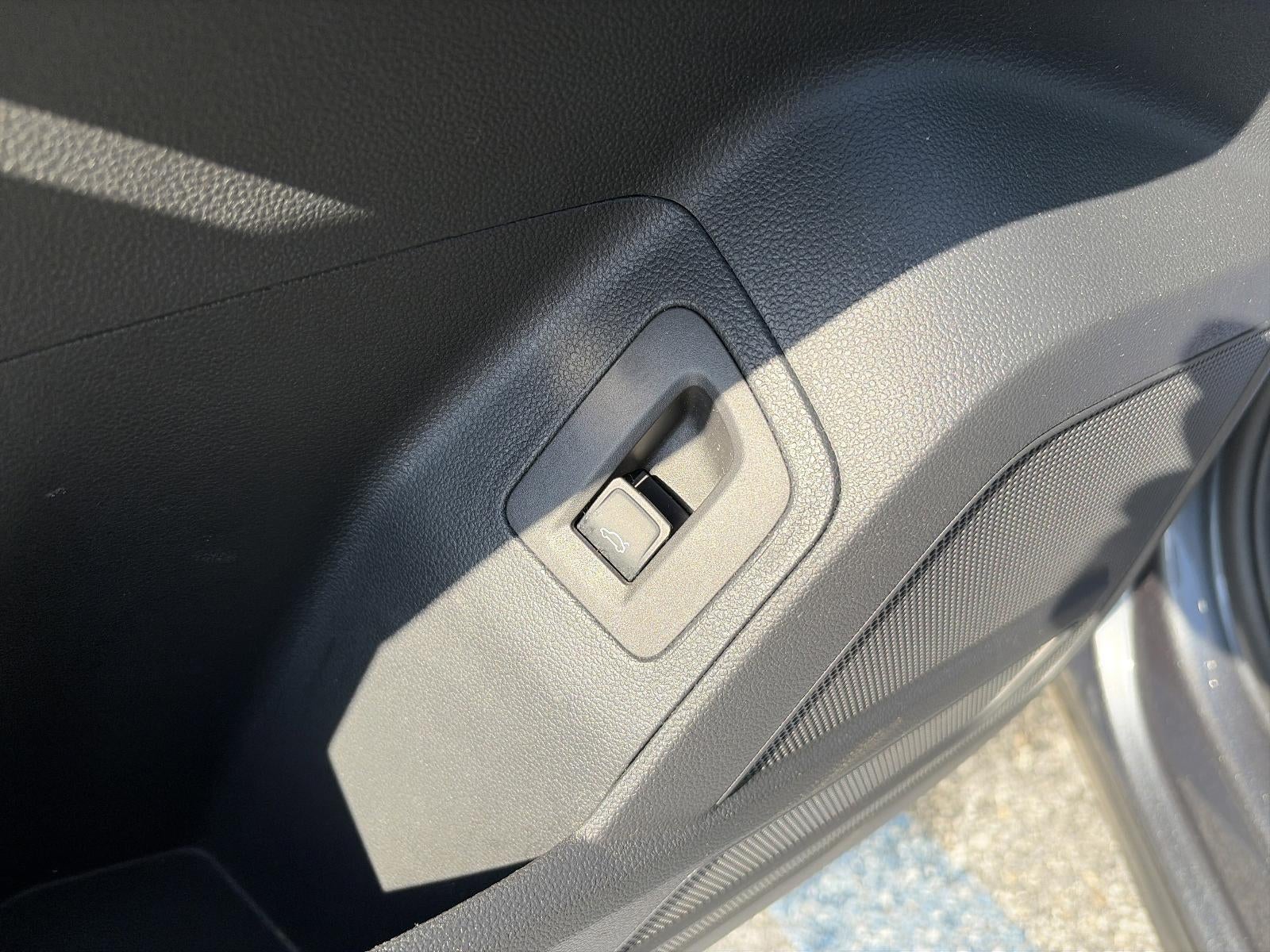 2023 Volkswagen Atlas 3.6L V6 SEL R-Line Black 4MOTION