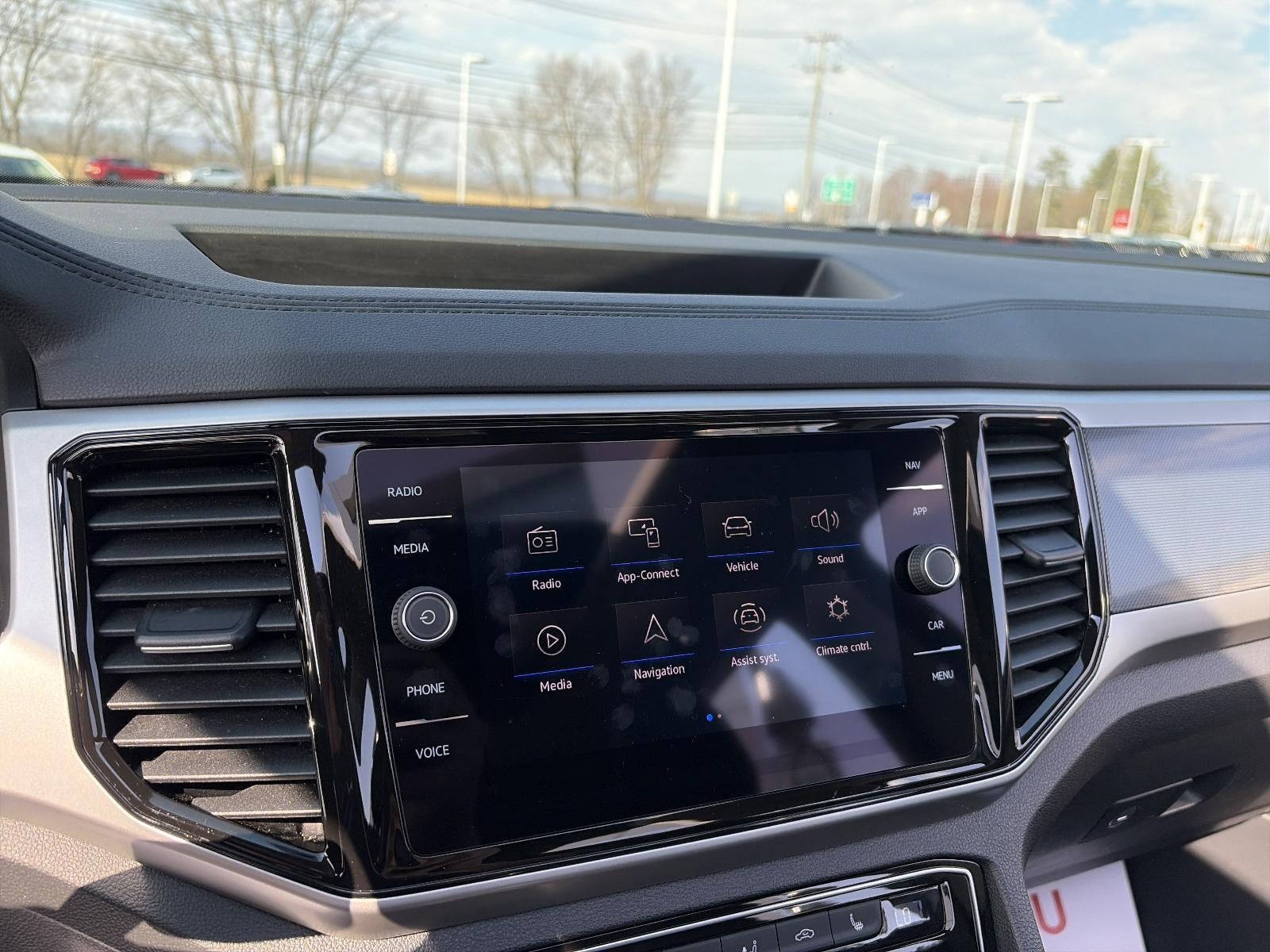 2023 Volkswagen Atlas 3.6L V6 SEL R-Line Black 4MOTION