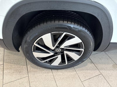 2024 Volkswagen Atlas 2.0T SE w/Technology FWD