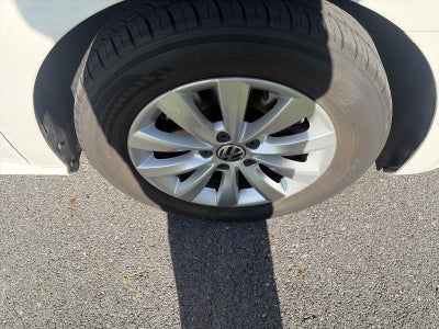 2012 Volkswagen Passat 4dr Sdn 2.5L Auto S PZEV