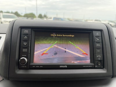 2014 Volkswagen Routan 4dr Wgn SE w/RSE & Navigation