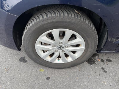 2014 Volkswagen Routan 4dr Wgn SE w/RSE & Navigation