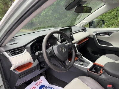 2019 Toyota RAV4 Adventure AWD (Natl)