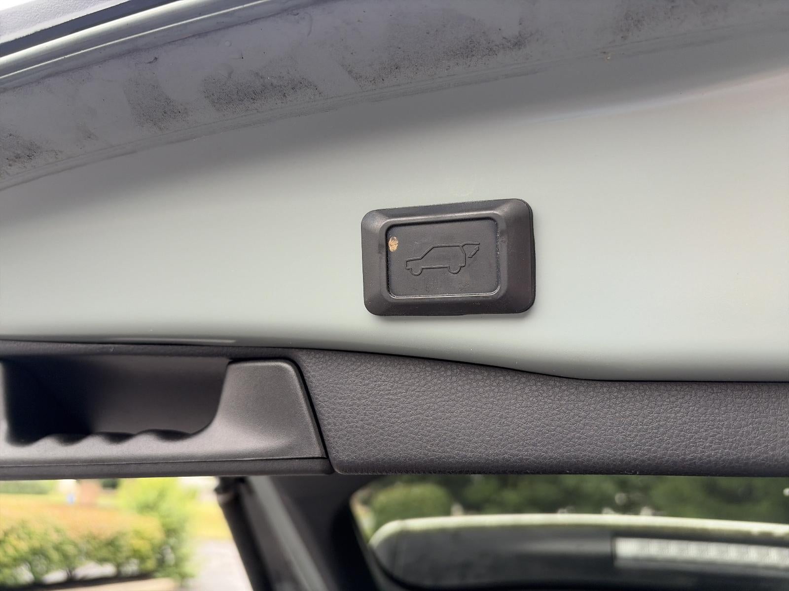 2019 Toyota RAV4 Adventure AWD (Natl)