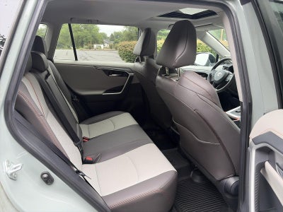 2019 Toyota RAV4 Adventure AWD (Natl)