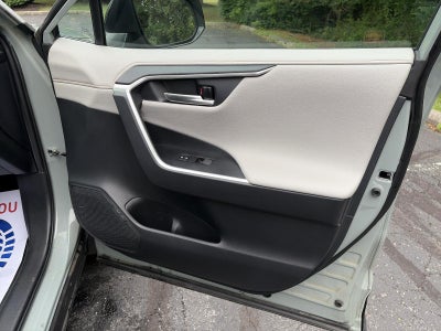 2019 Toyota RAV4 Adventure AWD (Natl)