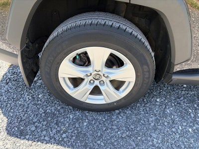 2021 Toyota RAV4 Hybrid XLE AWD (Natl)