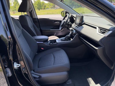 2021 Toyota RAV4 Hybrid XLE AWD (Natl)
