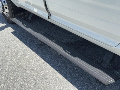 2023 RAM 3500 Longhorn 4x4 Crew Cab 8' Box