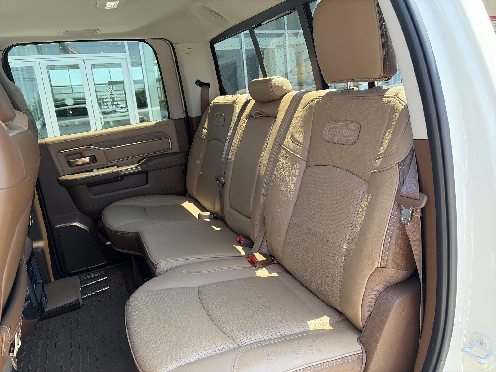 2023 RAM 3500 Longhorn 4x4 Crew Cab 8' Box