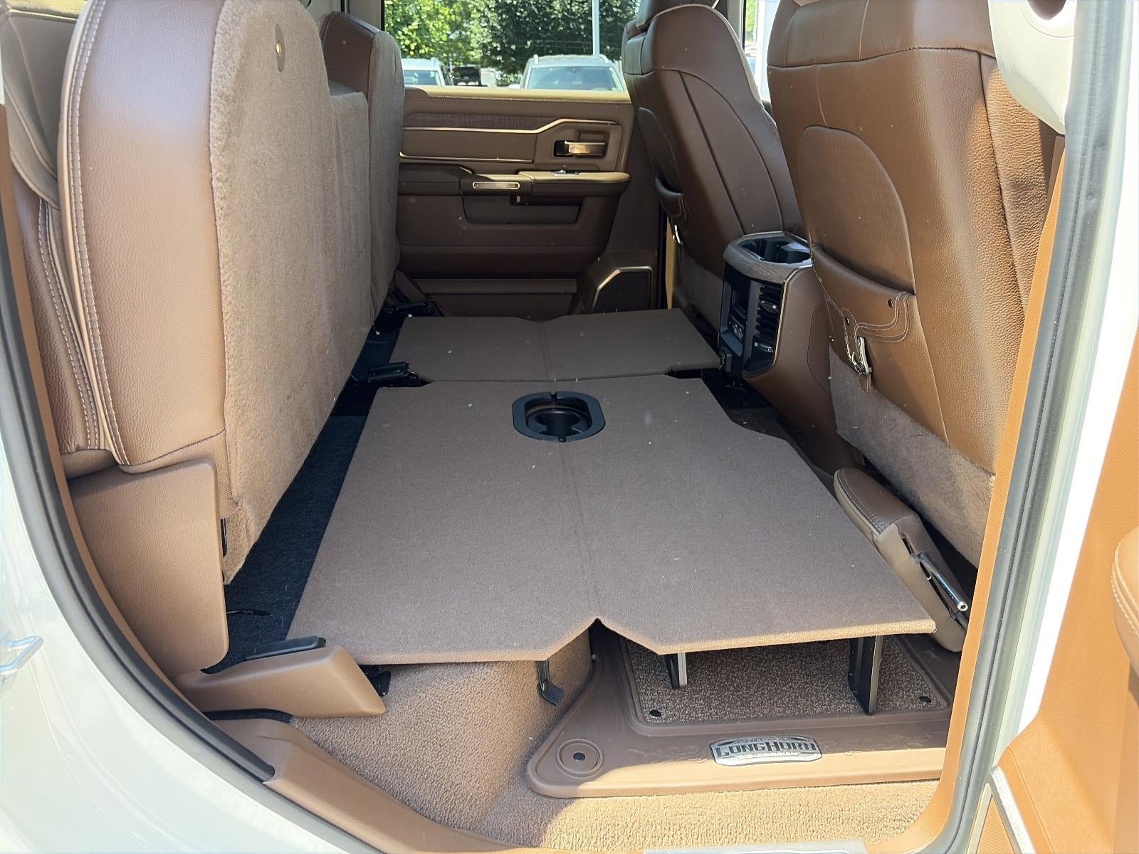 2023 RAM 3500 Longhorn 4x4 Crew Cab 8' Box