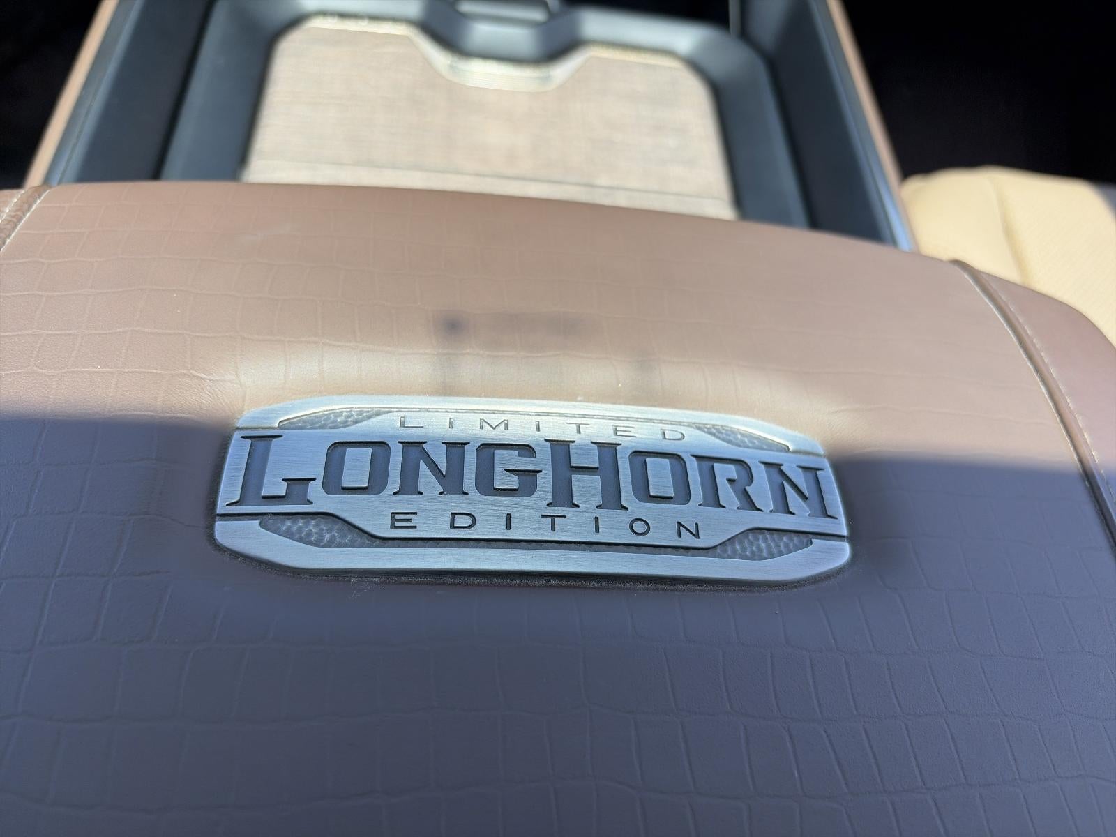 2023 RAM 3500 Longhorn 4x4 Crew Cab 8' Box