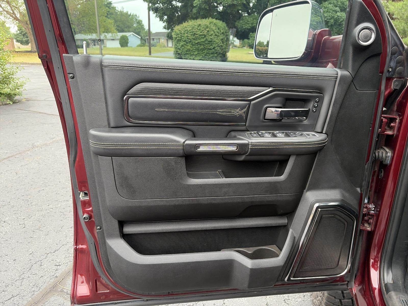 2022 RAM 2500 Limited 4x4 Crew Cab 6'4" Box